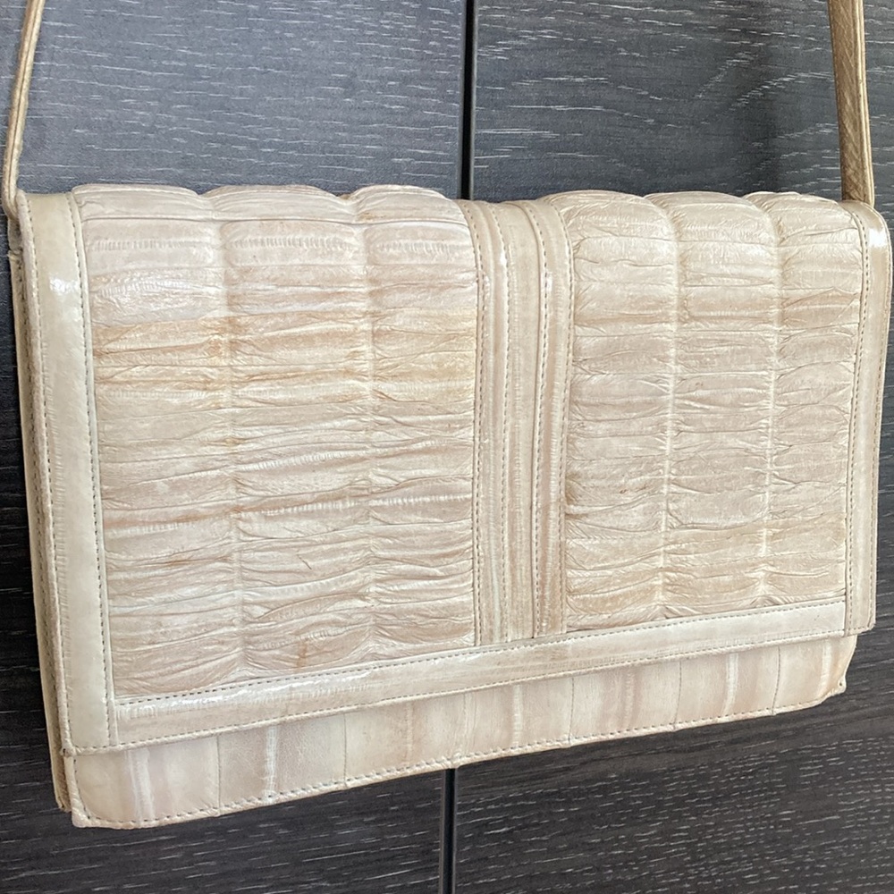 EUC Vintage 80’s Silvery Beige Eel-skin Bag